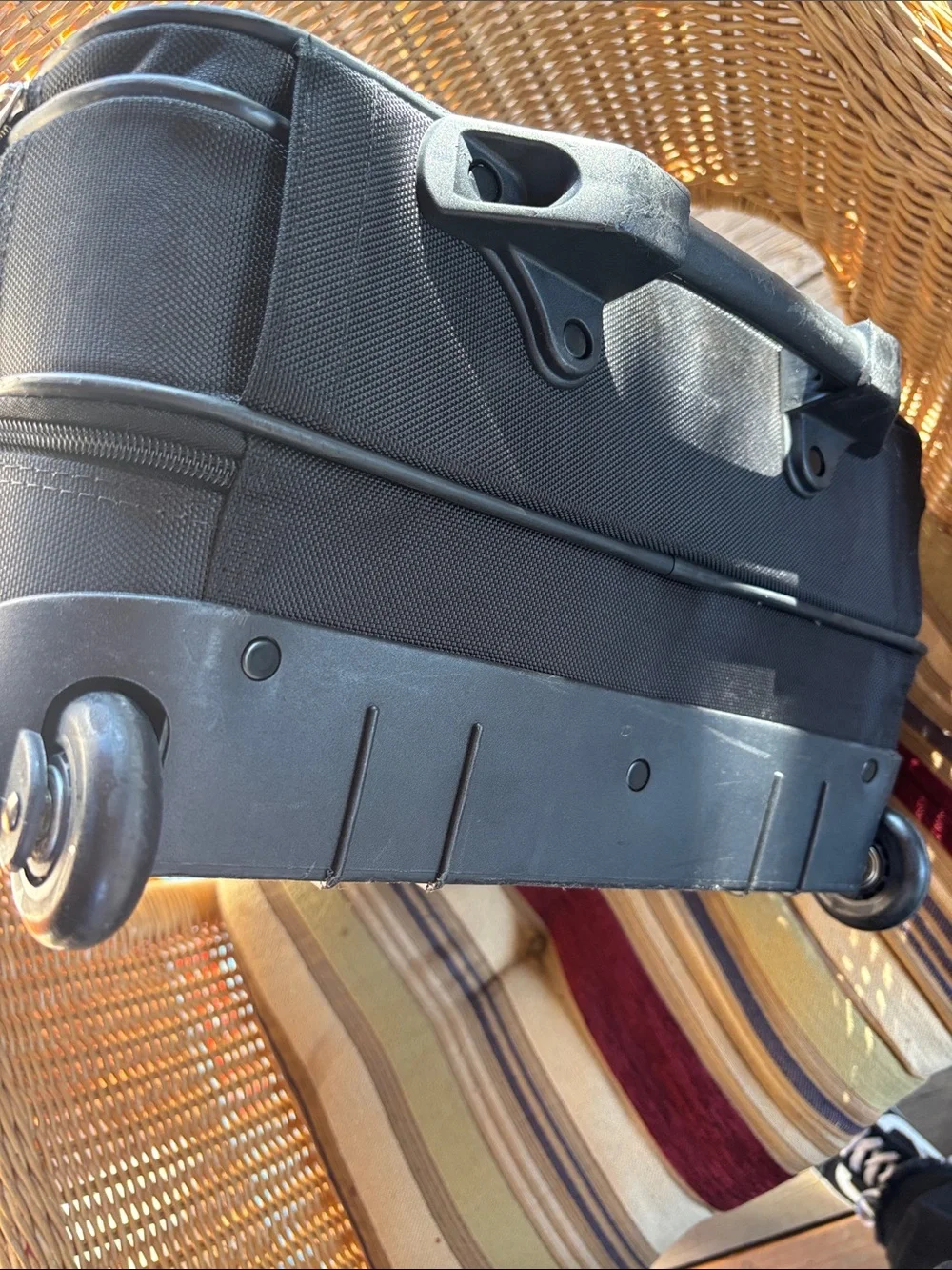 Black Samsonite wheeled business case
